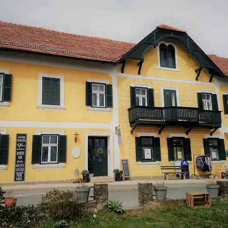Fräulein Rodlers Gästehaus Frühstückspension